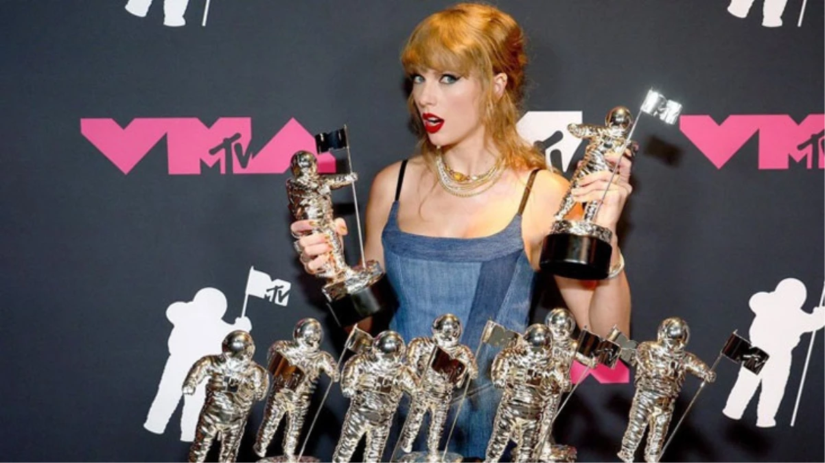 Taylor Swift, MTV Video Müzik Ödülleri'nde 9 ödül kazandı